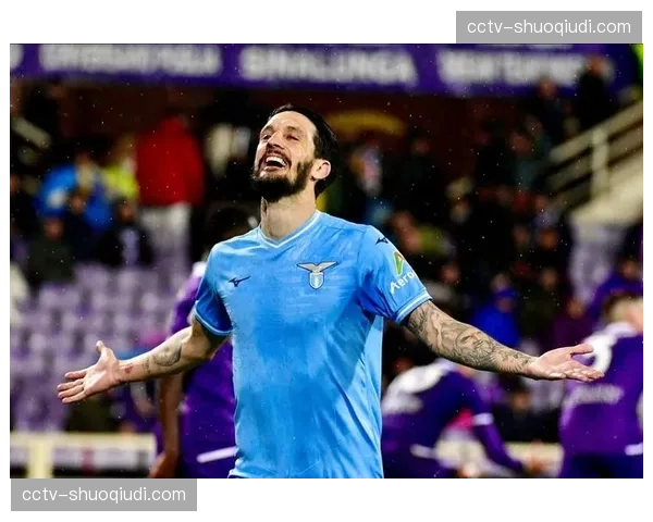 伤病报告:拉齐奥中场阿尔贝托腿筋受伤,预计缺席两周 伤病报告:拉齐奥中场阿尔贝托腿筋受伤,预计缺席两周