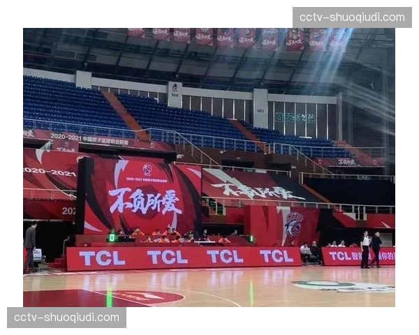 【2026年4月CBA联赛·赛事筹办·消息沈阳辽宁体育馆完成智能地板升级,可实时捕捉定位球跑位数据 【2026年4月CBA联赛·赛事筹办·消息沈阳辽宁体育馆完成智能地板升级,可实时捕捉定位球跑位数据